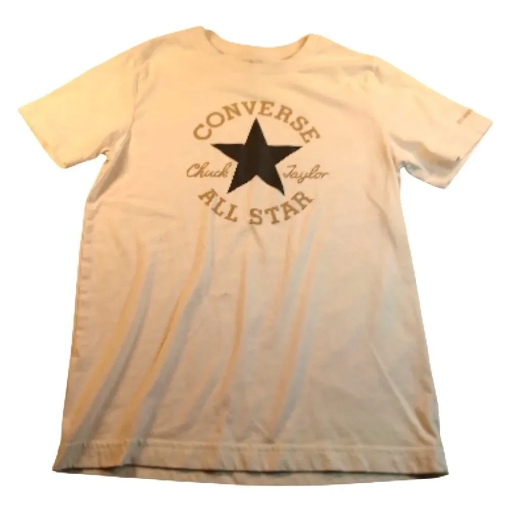 Converse Girls White Short Sleeve T-Shirt w/Great Logo Graphics - Size M